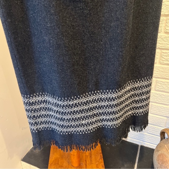 Vintage woven wool skirt made in USA by MICHELE - Picture 11 of 12